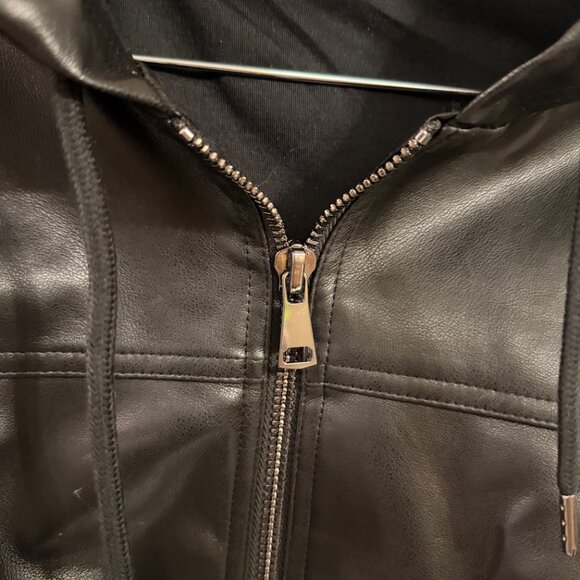 Fashion Nova Hooded Faux Leather Jacket M - Picture 8 of 8